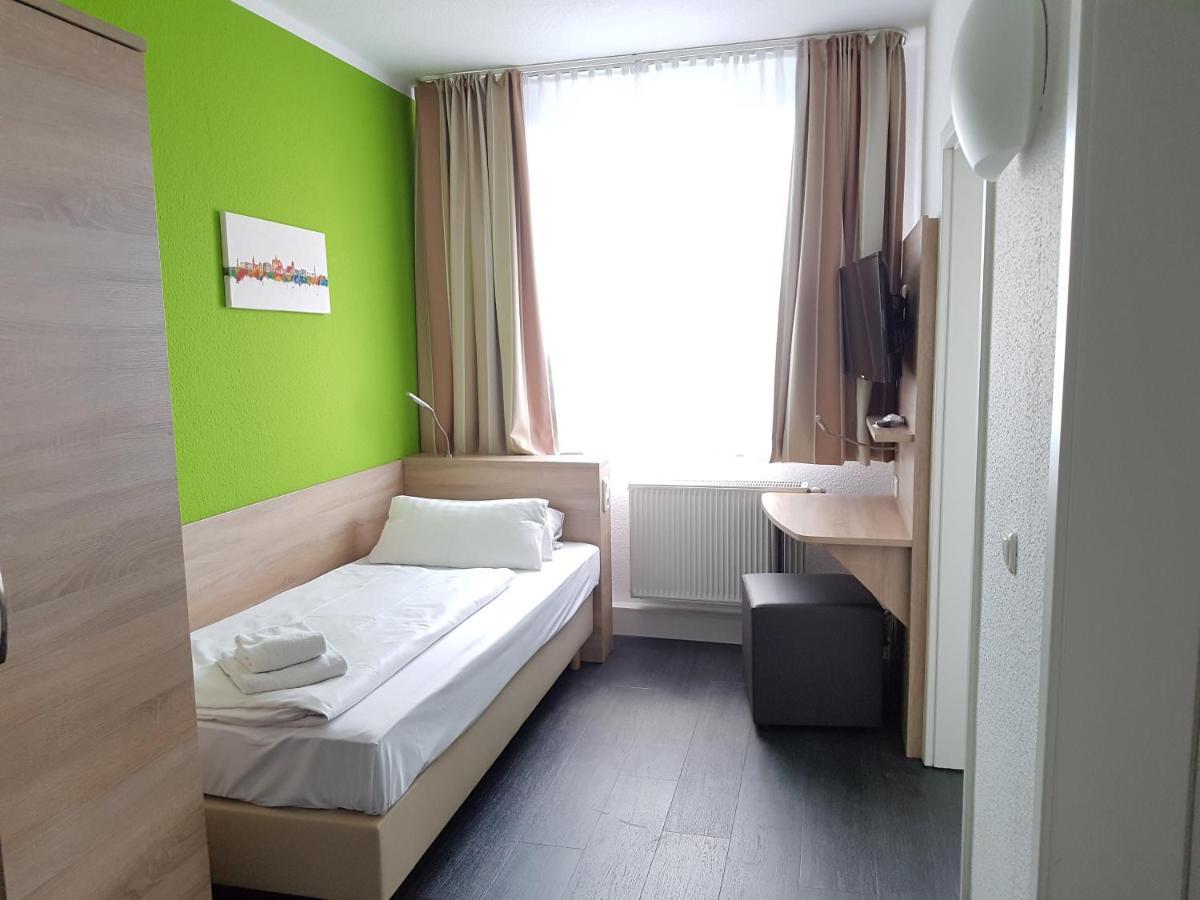Hotel Citymaxx Rostock Exteriör bild